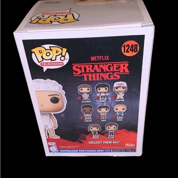 New Exclusive Funko Pop Stranger Things Eleven #1248 - Picture 4 of 7